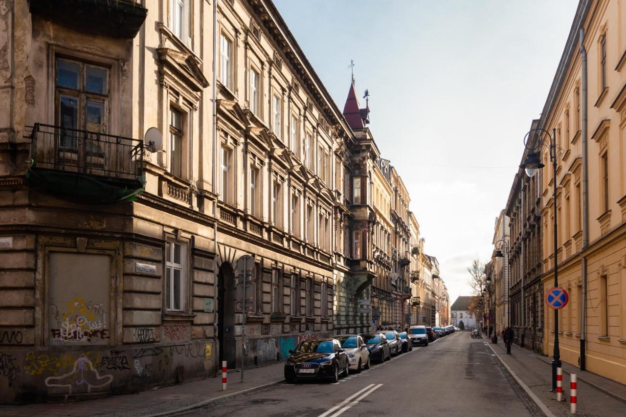 Lilly Apartment Main Train Station Old Town By The Castle Suites Krakow Exterior photo